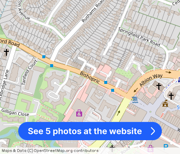 Bishopric, Horsham, RH12 - Photo 1