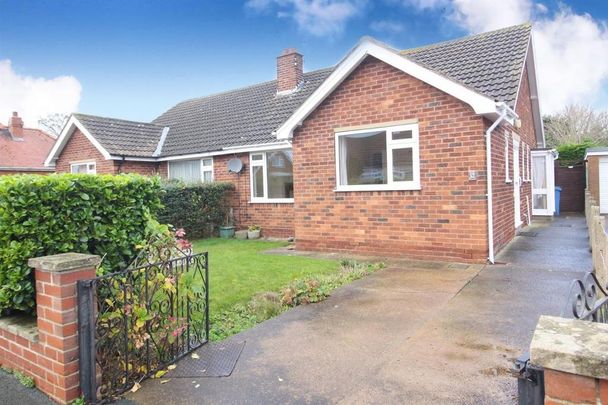 2 bedroom semi-detached bungalow to rent - Photo 1