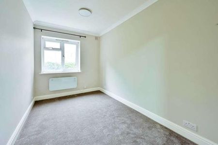 Neptune Road, West Harrow, HA1 - Photo 2