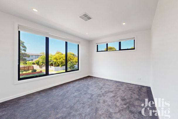 18B Noora Avenue, Bentleigh East - Photo 1