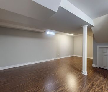 For Lease - 4 Slessor Lane, Brampton, Ontario - Photo 4