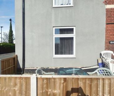 1 bedroom semi-detached house to rent - Photo 1