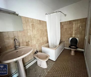 Location Appartement 1 pièce 32m² BOURGES 18000 - Photo 5