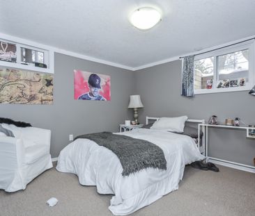 86 University Ave W, Guelph - Photo 2