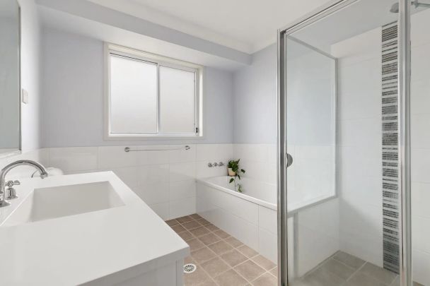 Four Bedroom Home - Photo 1