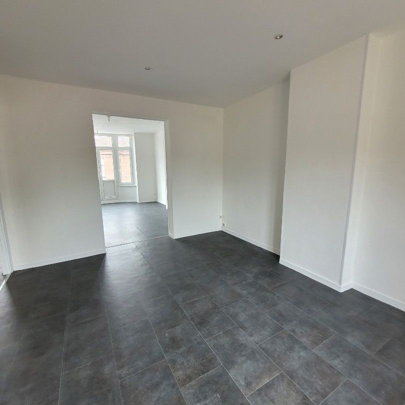 Location Appartement 3 pièces 80m² AVION 62210 - Photo 1