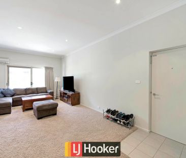 2 Bedroom, 2 Parking in Central Location - Photo 6