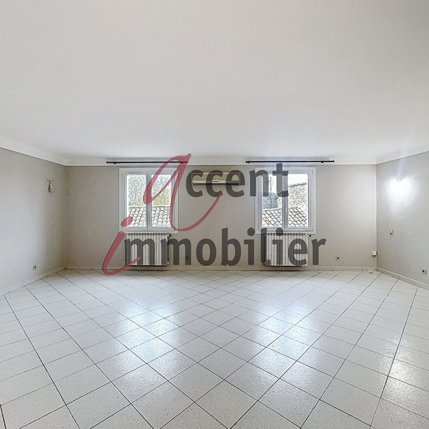 Maison Aureille avec vue sur les Alpilles 5 pièce(s) 134 m2, - Photo 1