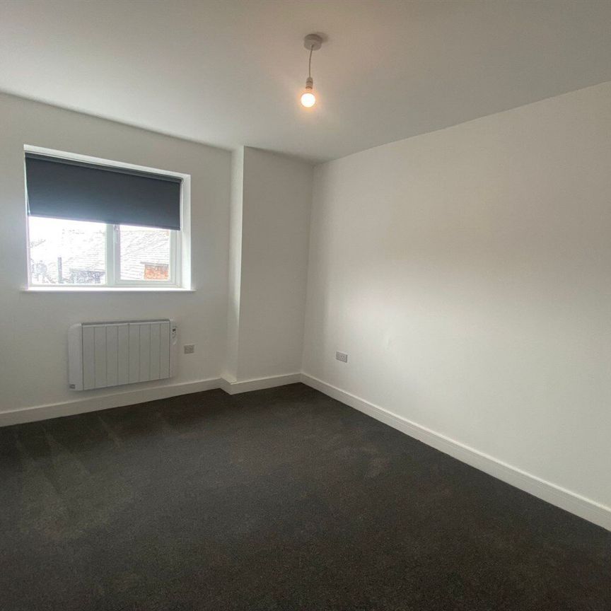 High Street, Long Eaton, NG10 1JB - Photo 1