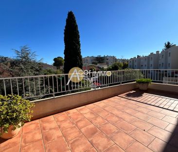 TOULON OUEST, dans une charmante résidence, T3 avec magnifiq - Photo 6