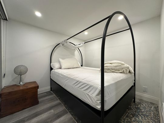 For Lease - 725 Palmerston Avenue Unit# BSMT, Toronto, Ontario - Photo 1