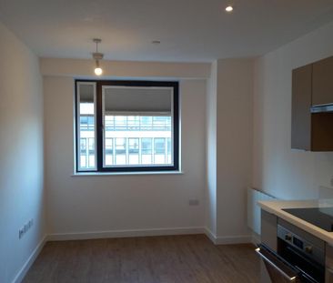 29 Victoria Avenue, Southend On Sea, Essex, SS2 - Photo 2