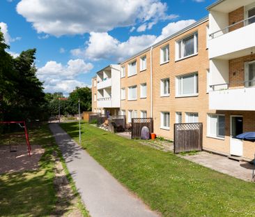 Carl Wahrens väg 20 B - Foto 2