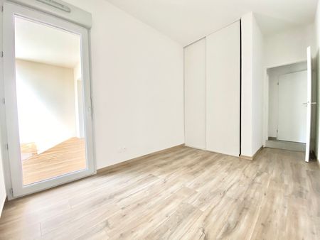 Location Appartement 3 pièces 57m² TOULOUSE 31400 - Photo 3
