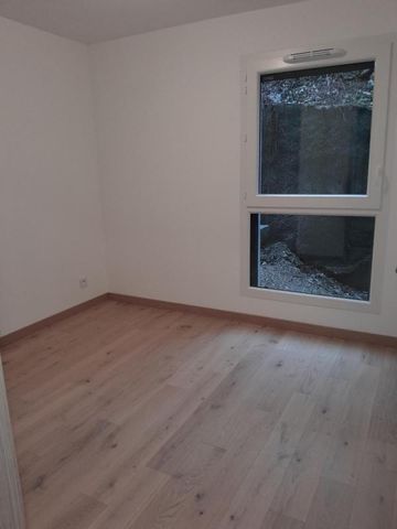 Location Appartement 3 pièces 62m² AIX LES BAINS 73100 - Photo 3
