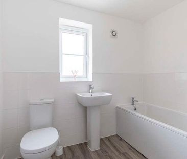 Newent Road, Cheltenham, GL52 - Photo 2