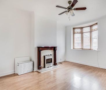 2 bedroom end of terrace house to rent - Photo 6