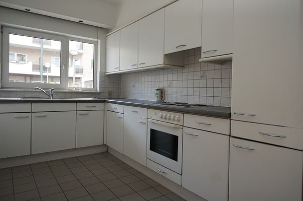 Gelijkvloers appartement met 2 slaapkamers en garage in Zutendaal - Photo 1