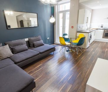 5 bedroom terraced house to rent - Photo 5