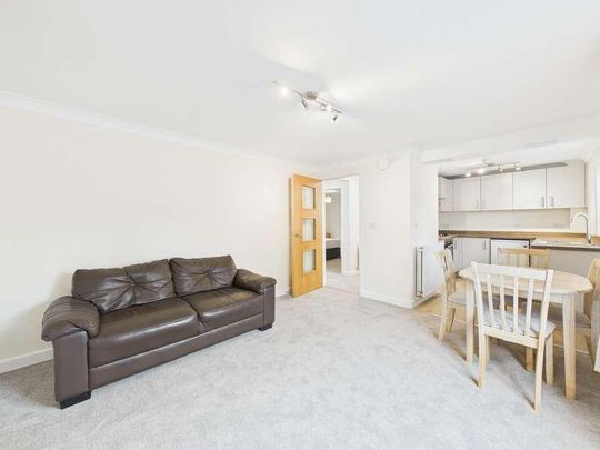 Bellgarth Square, Carlisle, CA2 - Photo 1