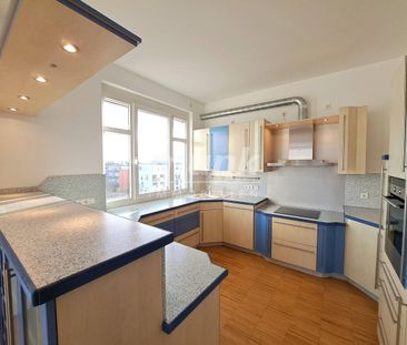 Lichtdurchflutete Penthousewohnung - Foto 1