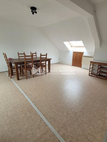 Location Appartement 3 pièces 55m² HAUTMONT 59330 - Photo 3