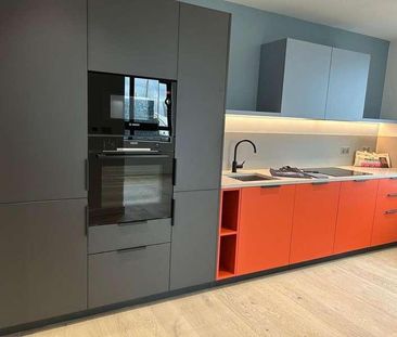 Chandlers Avenue, Greenwich Peninsula, London - Photo 5