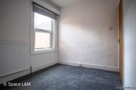 4 bedroom property to rent in Reading - Photo 4