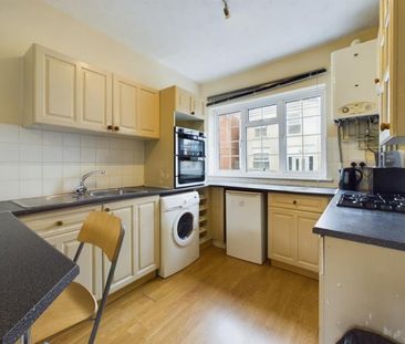 4 bedroom House To Let - Photo 1