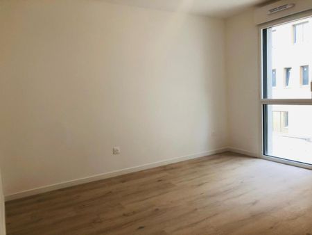 Appartement T3 à louer Angers - 65 m² - Photo 2