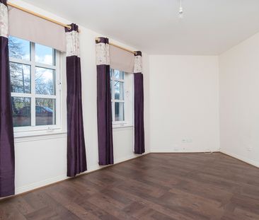 91T - Craigmillar Castle Avenue, Edinburgh, EH16 4DL - Photo 5