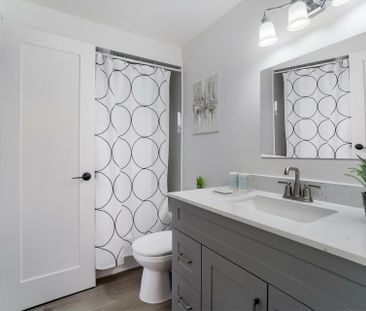 For Lease - 6272 Kindree Circle Unit# MAIN AND 2ND FLOOR, Mississau... - Photo 4