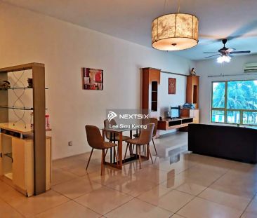 East Lake Residence - Photo 3