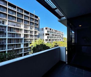 Fully Furnished / Spacious & Convenient 2 bedroom fully furnished a... - Photo 6