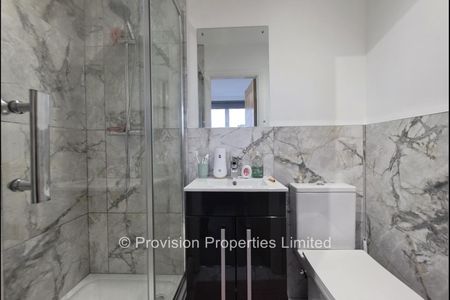4 Bed 4 En-suite near Leeds Uni - Photo 3