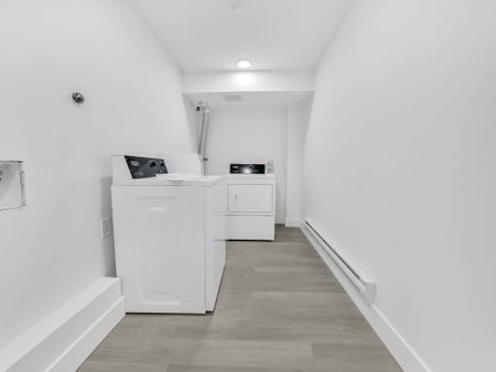 For Lease - 1804 Drouillard Road Unit# 105, Windsor, Ontario - Photo 5