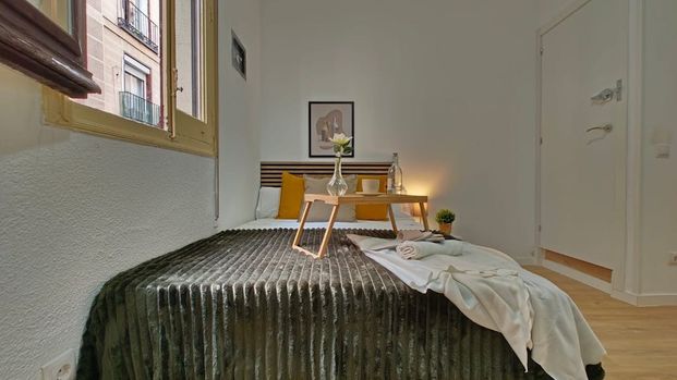 Calle de Caravaca, Madrid, Community of Madrid 28012 - Photo 1