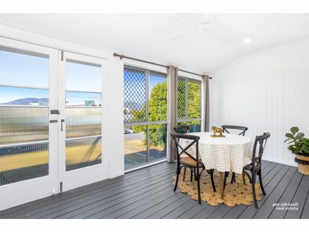 40 Lennox Street, The Range - Photo 3