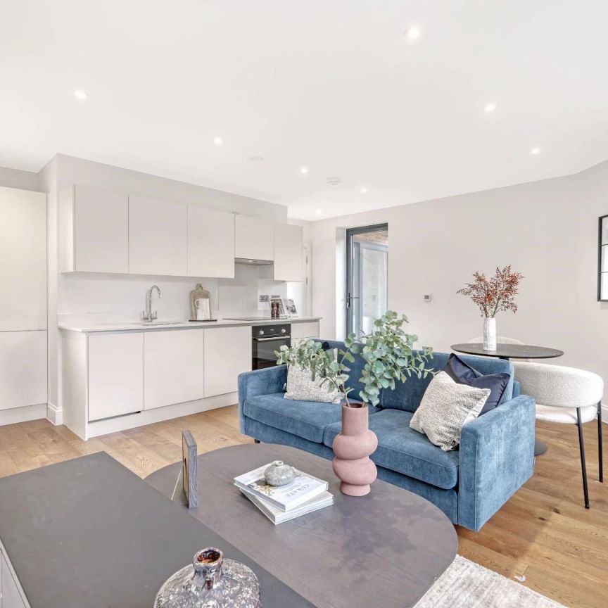 2 Bedroom Apartment - Photo 1