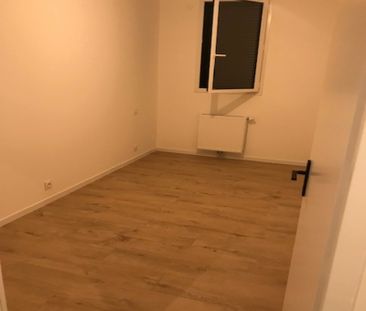 Location Maison 4 pièces 108m² MOUZILLON 44330 - Photo 2