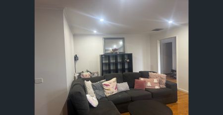 For Rent – Spacious 3-Bedroom Home with Modern Comforts - Photo 5