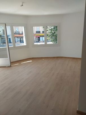 Location Appartement 4 pièces 81m² NARBONNE 11100 - Photo 1