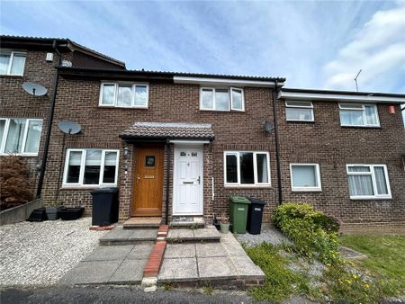 2 bedroom semi-detached house to rent - Photo 2