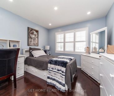 Detached Home For Lease | E9239530 - Photo 1