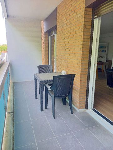 PAMIERS - Appartement T3 avec ascenseur et terrasse - Photo 3