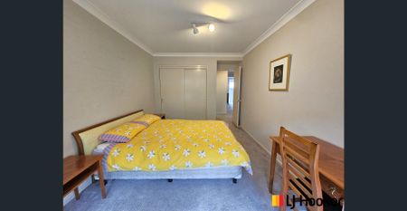 EVERYDAY IS A HOLIDAY! - Photo 5