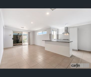 35a Coppito Circle, Beeliar, WA 6164 - Photo 4