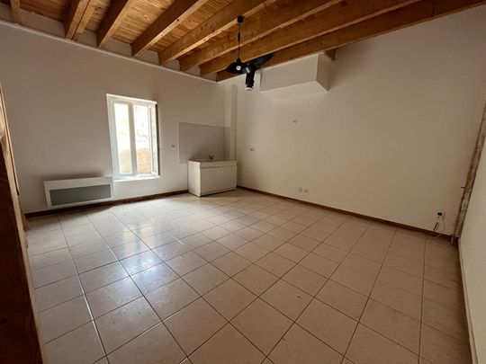 Location Appartement 2 pièces 64m² - Photo 1