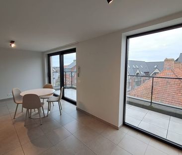 Appartement te huur - Foto 2
