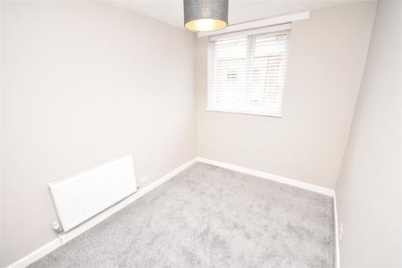 Gladstone Road, Neston - Photo 3